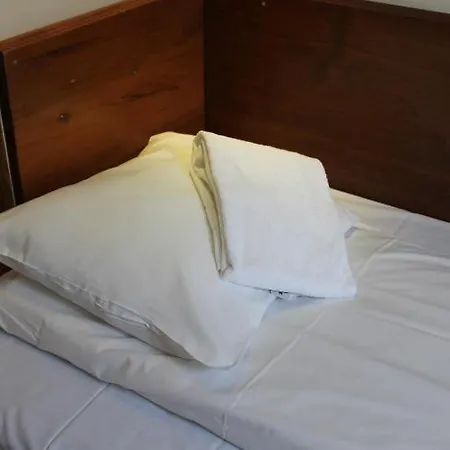 Hotel City 4*